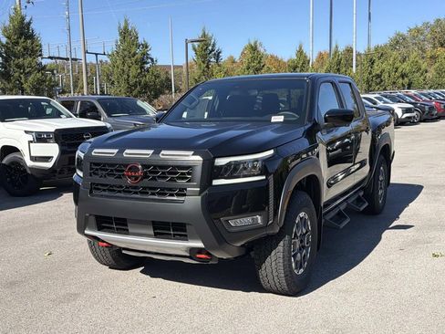 New 2026 Nissan Frontier PRO-4X w/ Pro-4x Convenience Package AWD/4WD image 3