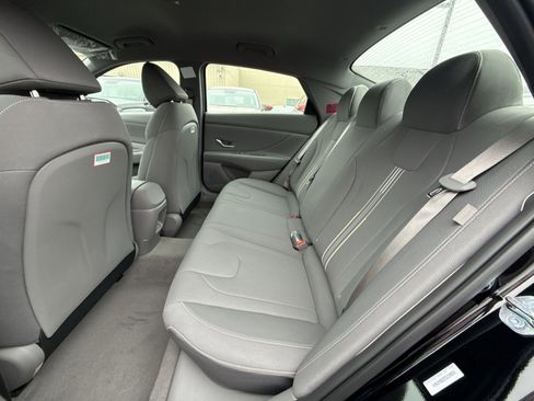 New 2026 Hyundai Elantra Sport image 23