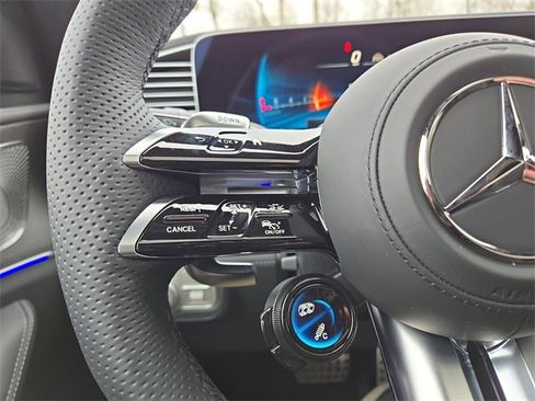 New 2026 Mercedes-Benz GLS 63 AMG 4MATIC image 17