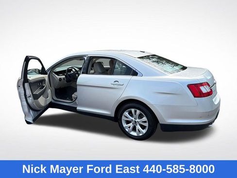Used 2010 Ford Taurus SEL FWD image 32