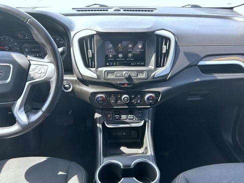 Used 2018 GMC Terrain SLE w/ Driver Convenience Package FWD image 12