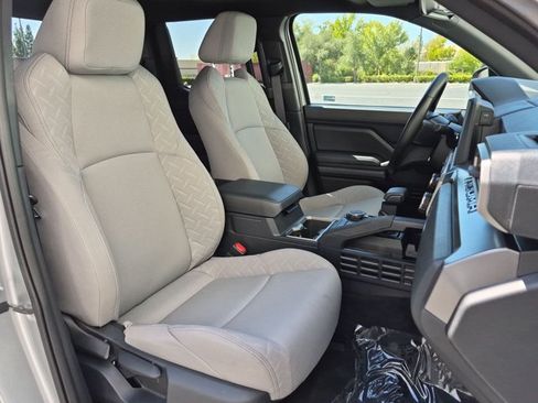 Used 2024 Toyota Tacoma SR5 AWD/4WD image 24