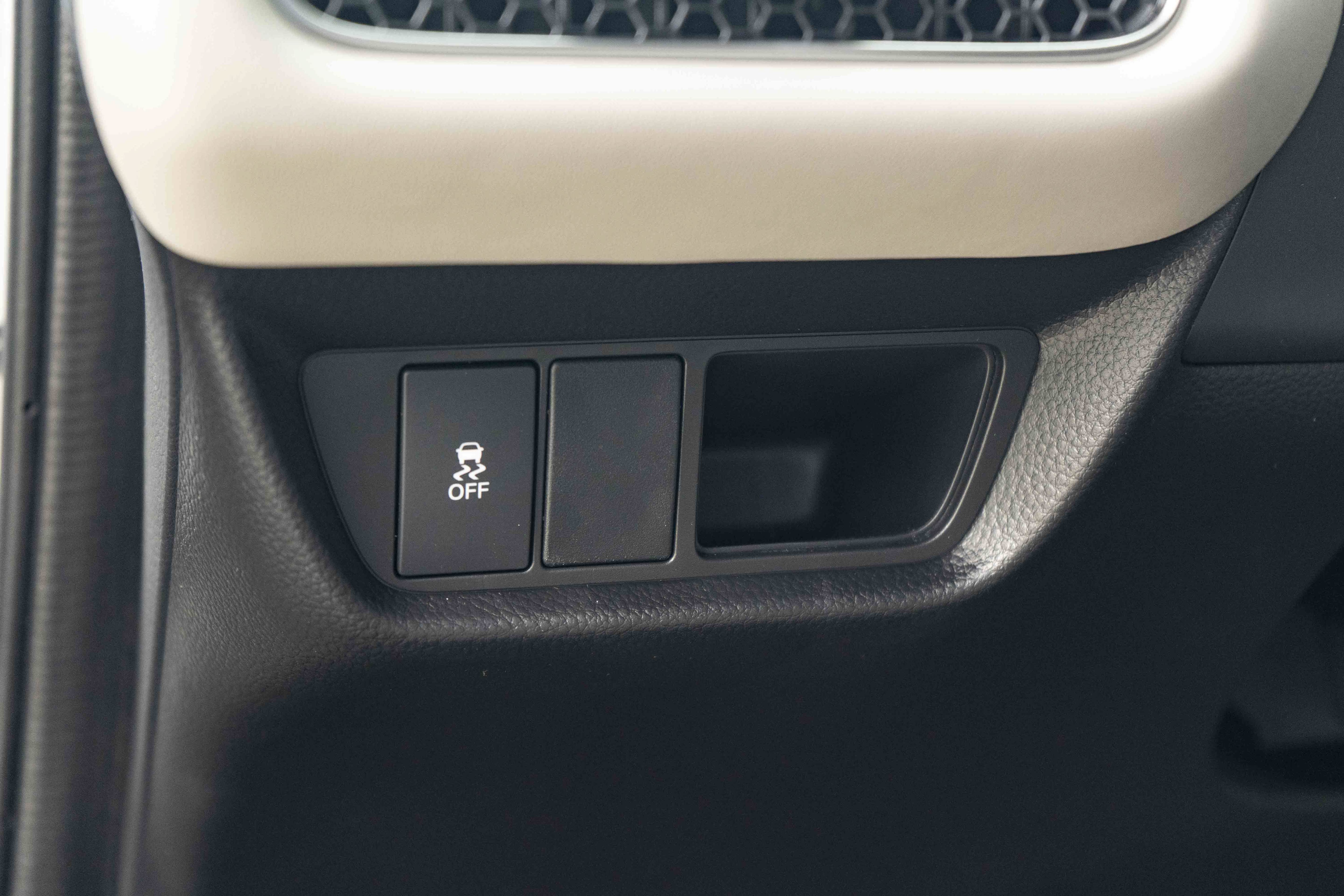 Used 2027 Honda HR-V EX-L image 41