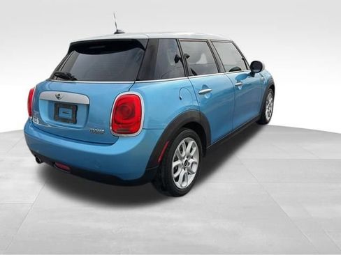 Used 2015 MINI Cooper 4-Door Hardtop image 7