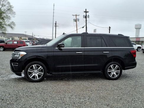 Used 2024 Ford Expedition Limited AWD/4WD image 11