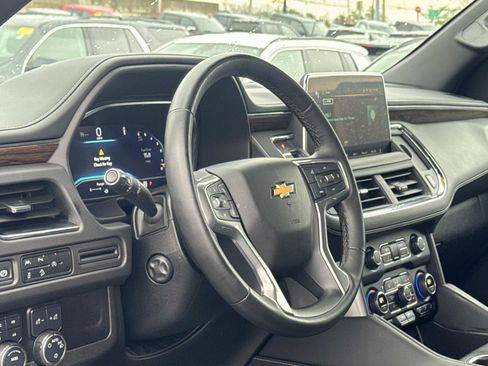 Certified 2024 Chevrolet Suburban Premier image 10