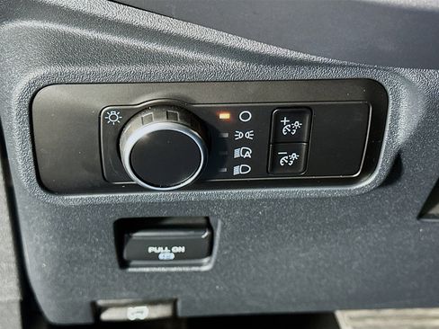 Used 2025 Ford Bronco Big Bend image 17