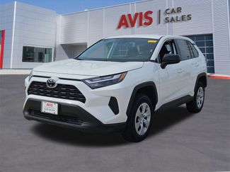 Used 2025 Toyota RAV4 LE video 1