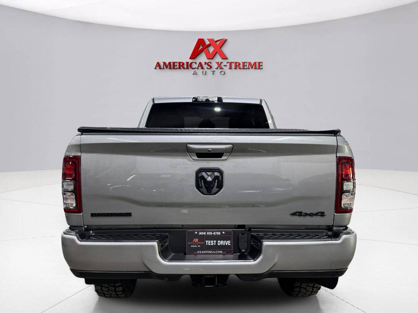 Used 2021 RAM 2500 Big Horn w/ Night Edition AWD/4WD image 6
