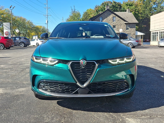 Used 2024 Alfa Romeo Tonale Ti AWD/4WD image 2