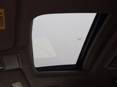 Used 2024 Honda Odyssey Elite image 26