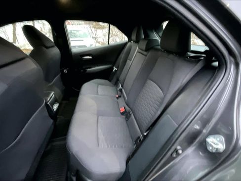 Certified 2024 Toyota Corolla SE image 19