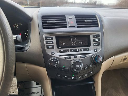 Used 2007 Honda Accord SE image 18