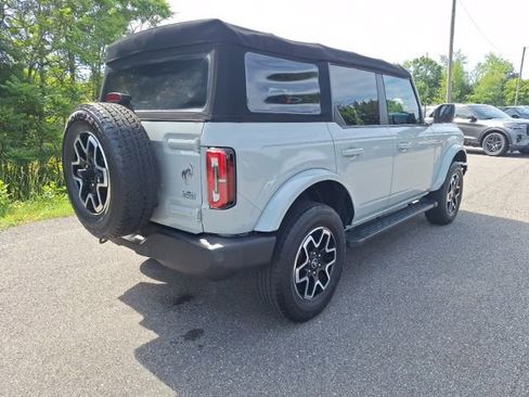 Used 2022 Ford Bronco Outer Banks AWD/4WD image 3