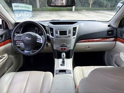 Used 2012 Subaru Outback 3.6R Limited w/ Moonroof Pkg image 5