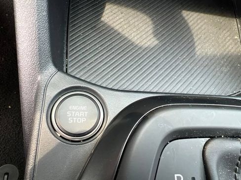 Used 2025 Kia K4 FWD image 29