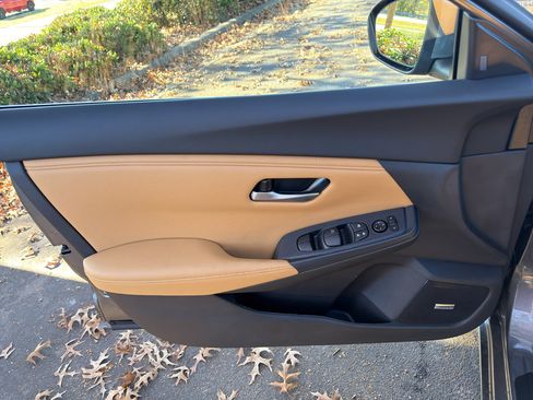 New 2025 Nissan Sentra SV image 16