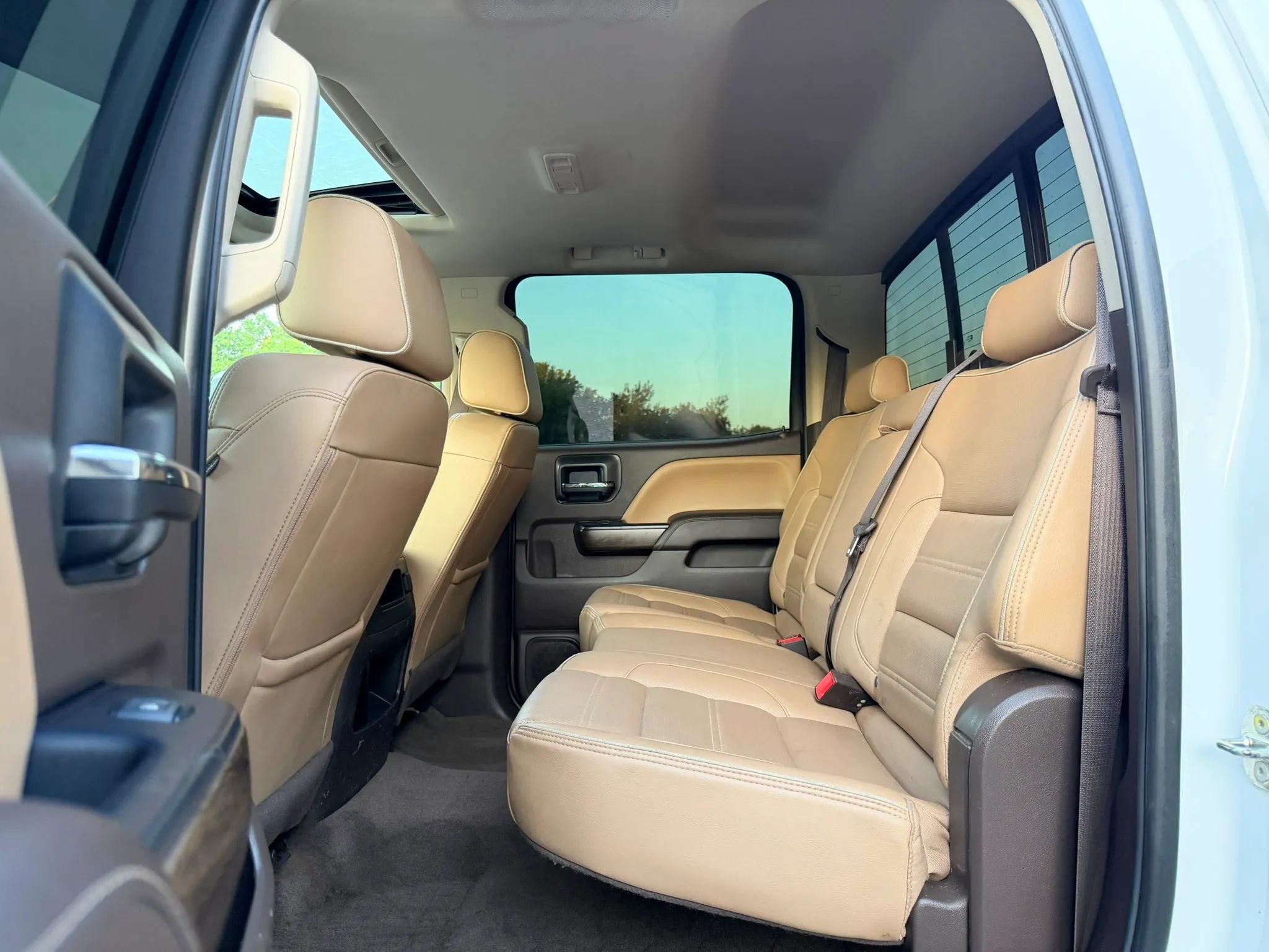 Used 2017 GMC Sierra 3500 Denali w/ Duramax Plus Package AWD/4WD image 25