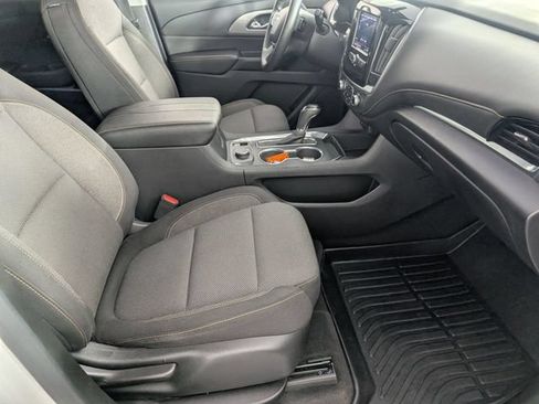 Used 2020 Chevrolet Traverse LS w/ LPO, Blackout Package FWD image 30