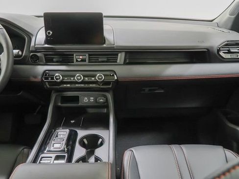 New 2025 Honda Pilot TrailSport image 37