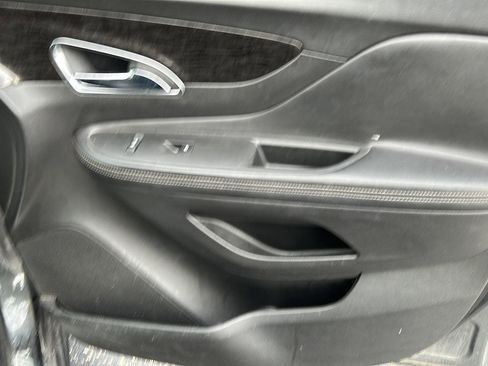 Used 2016 Buick Encore SUV image 18