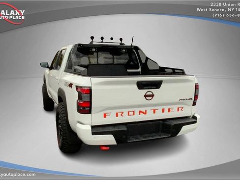 Used 2022 Nissan Frontier PRO-4X w/ Technology Package image 7