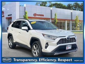 Used 2020 Toyota RAV4 Limited video 1