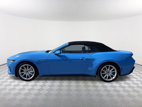 Used 2024 Ford Mustang GT Premium RWD image 13