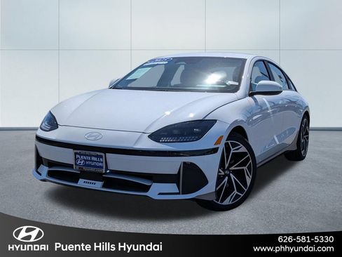 Used 2025 Hyundai Ioniq 6 SEL RWD image 1