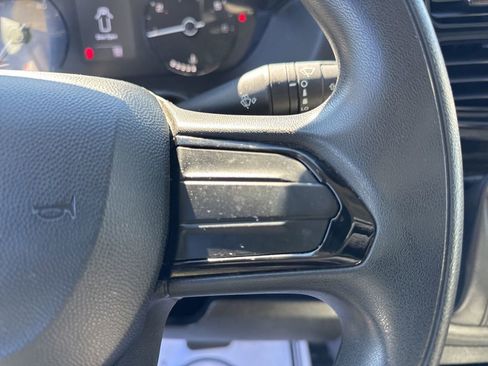 Used 2024 RAM ProMaster 2500 image 25