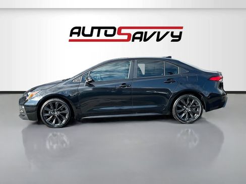 Used 2022 Toyota Corolla SE image 4