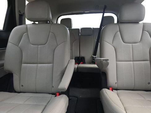 Used 2021 Kia Telluride EX w/ EX Premium Package AWD/4WD image 13