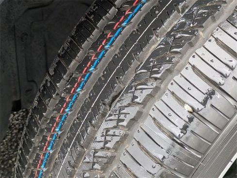 Used 2019 Nissan Rogue SL image 11