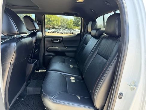 Used 2021 Toyota Tacoma TRD Pro AWD/4WD image 28