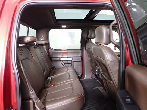 Used 2015 Ford F150 King Ranch w/ Equipment Group 601A Luxury AWD/4WD image 36