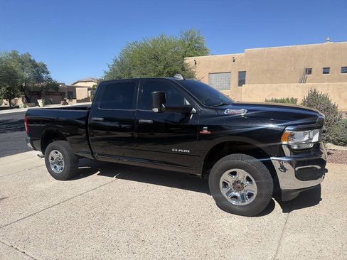Used 2020 RAM 2500 Tradesman AWD/4WD image 9