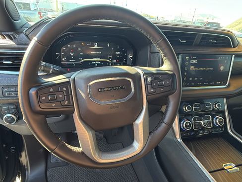 Certified 2024 GMC Yukon Denali image 18