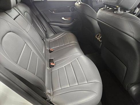 Used 2020 Mercedes-Benz GLC 300 image 18
