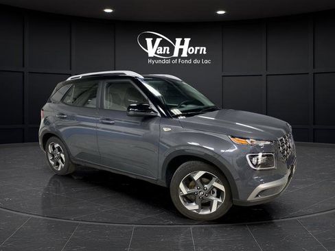Used 2023 Hyundai Venue Limited w/ Cargo Package image 34