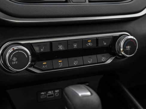 Used 2021 Nissan Altima 2.5 SV w/ SV Premium Package image 28