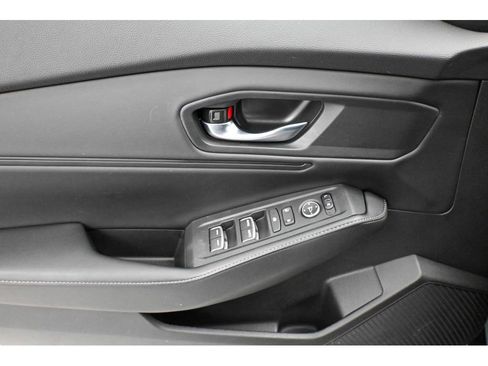 Used 2024 Honda Accord Sport image 8