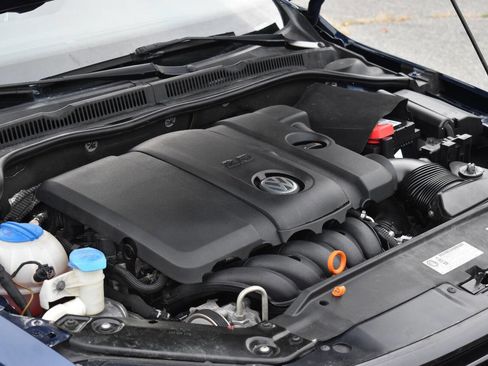 Used 2012 Volkswagen Jetta SE image 26