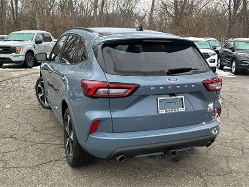 Used 2024 Ford Escape ST-Line Elite w/ Premium Technology Package image 5