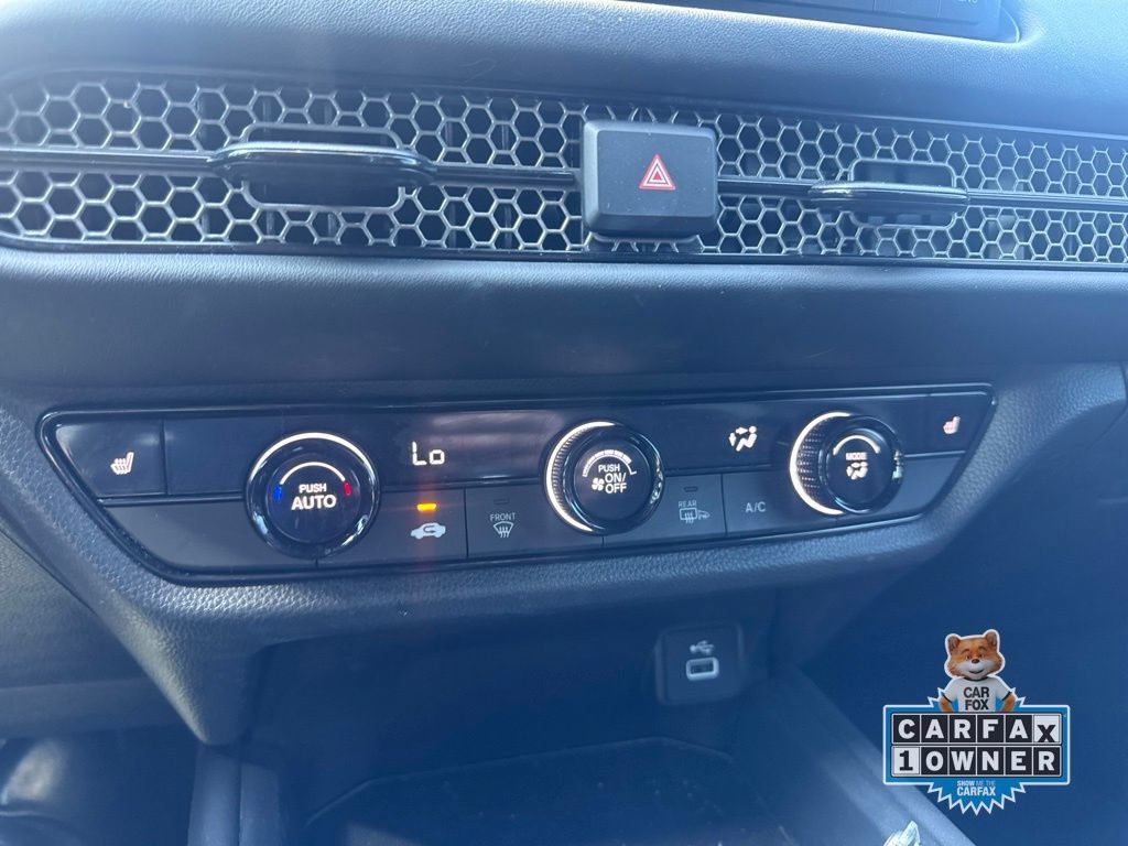 Certified 2025 Honda HR-V Sport image 25