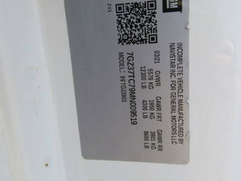 Used 2021 GMC Savana 3500 Extended w/ Power Convenience Package RWD image 25