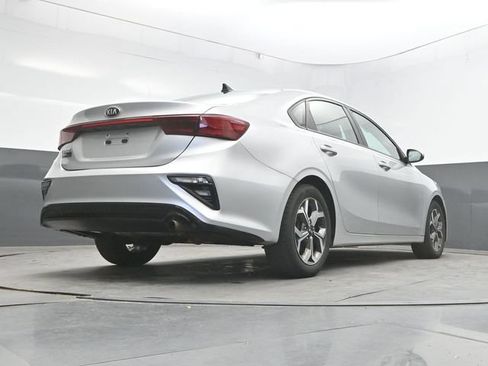 Used 2019 Kia Forte LXS FWD image 38