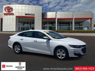 Used 2024 Chevrolet Malibu LT image 1