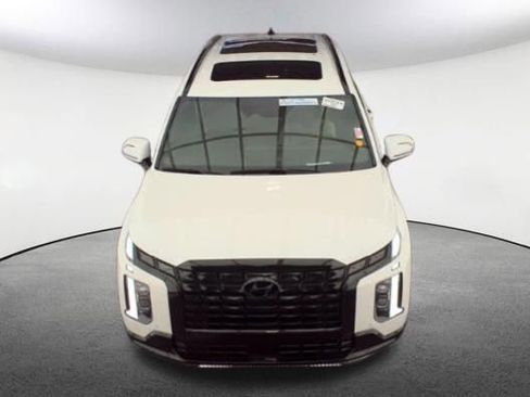 Used 2024 Hyundai Palisade Calligraphy AWD/4WD image 2