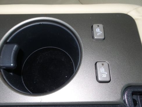 Used 2004 Lexus LS 430 image 93