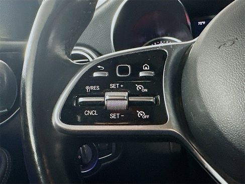 Used 2020 Mercedes-Benz GLC 300 GLC 300 image 25